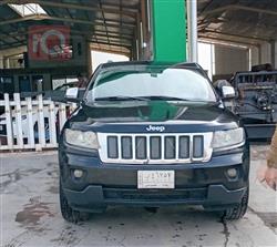 جیپ گراند شیرۆکی